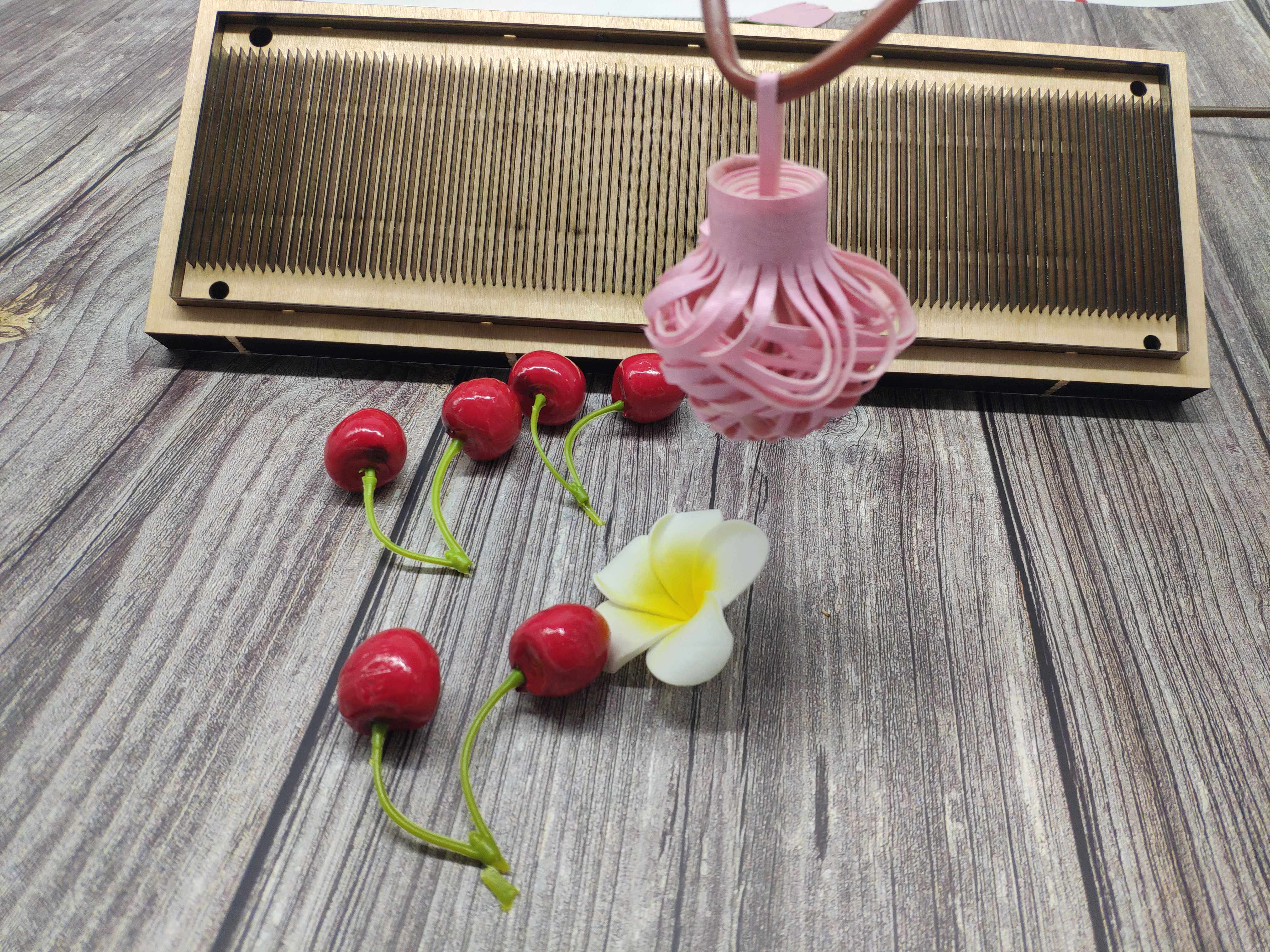 Hand leather knife die laser knife die to fold flower soda knife die