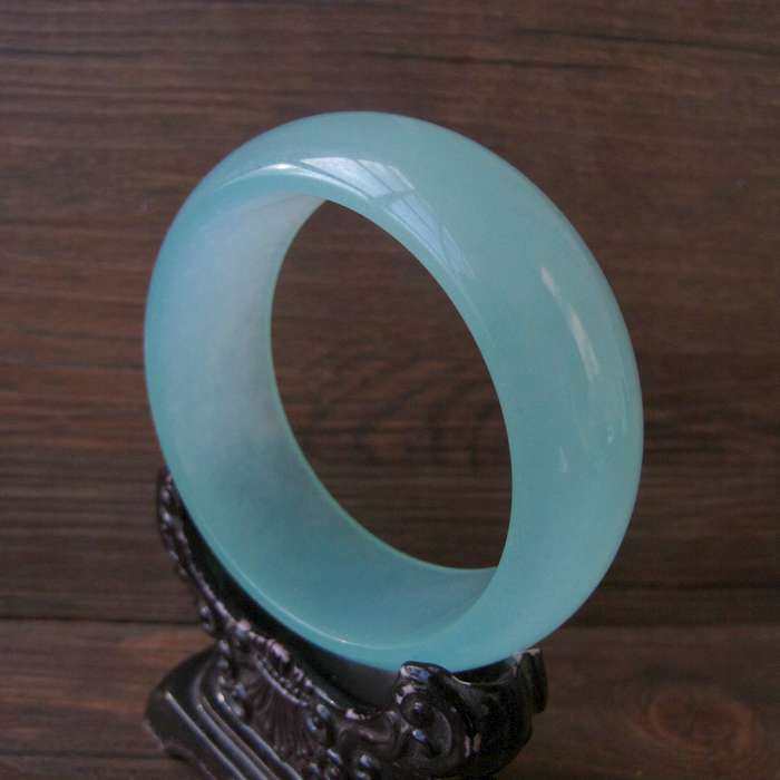 Xinjiang Gobi jade bracelet Gobi Kunlun Jade color jade ice bracelet Jade bracelet Gobi jade bracelet for women sky blue