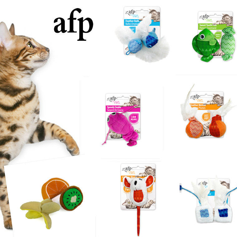 Small cat toys, funny cat stick paper, funny cat toys, bells and feathers, catnip toys, molars and claws