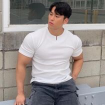 Muscular male brothers Xia thin mens sports T-shirt mens slim short sleeve fitness training tights mens V-neck sweaters