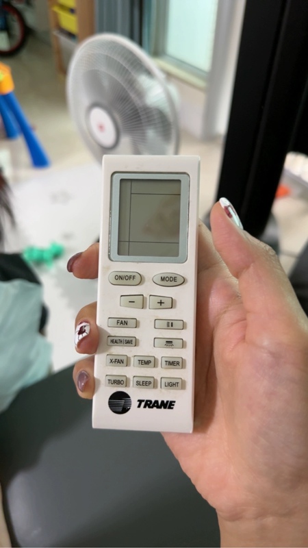 Suitable for Trane Air Conditioner Remote Control Hong Kong Model, the Buttons Have the Same Function Mwd509 518 Suitable for Trane Air Conditioner Remote Control Hong Kong Model, the Buttons Have the Same Function Mwd509 518