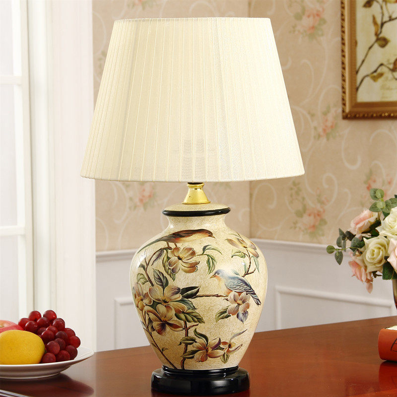 Eurobedroom Bedside headlights Pendulum American New House Creative Soft-mounted Ceramic Lamp Furnishing Home Decoration decorative table lamp