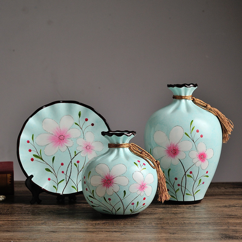 European-style American-style ceramic vase three-piece set creative home furnishings living room TV cabinet wine cabinet decoration decoration
