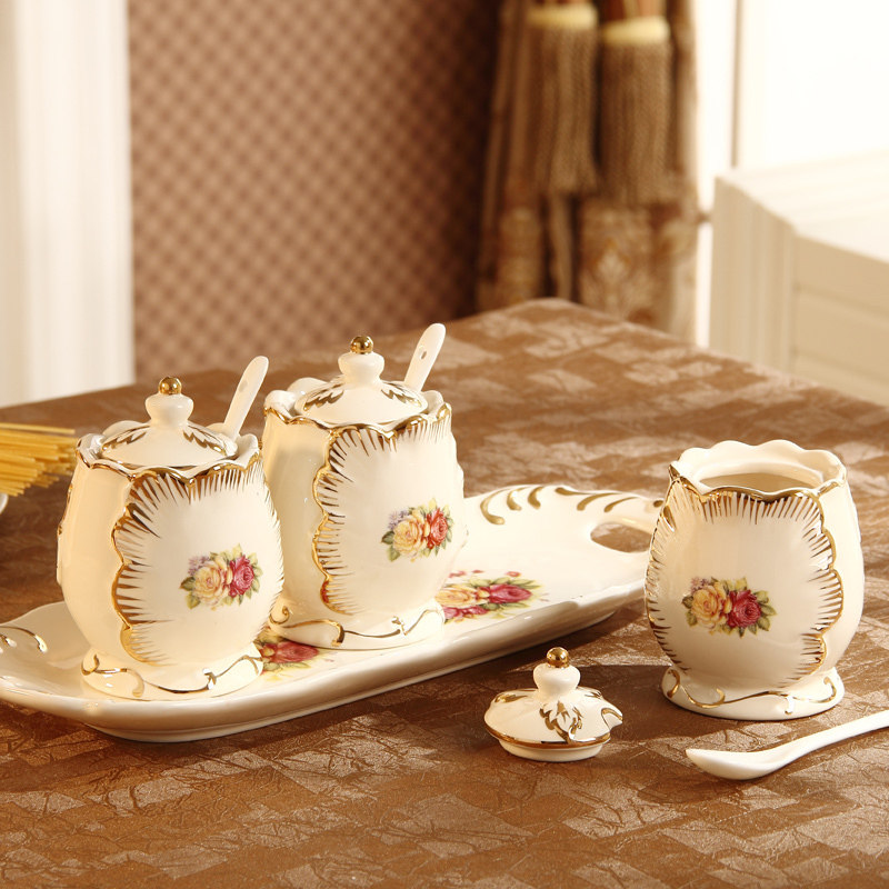 Ostyle sketching ceramic seasoning jars bottle Three sets of seasoning boxes Salt MSG Jar Creative Kitchen Items Suit