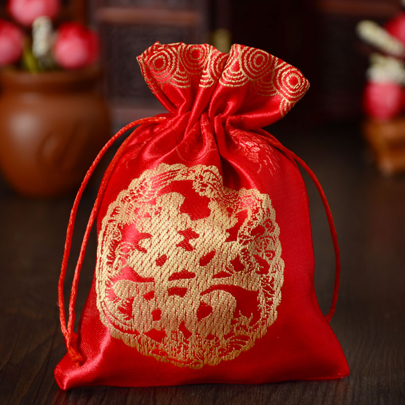 Wedding supplies wedding brocade velvet candy bag drawstring cloth bag wedding box jewelry bag packaging love egg bag