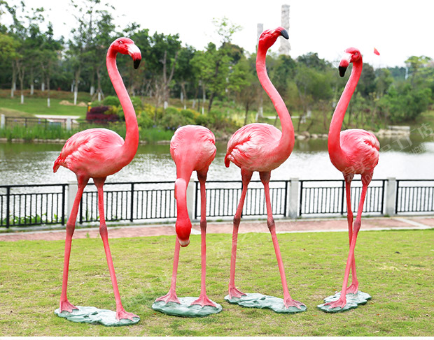 Mô phỏng flamingo đồ trang trí ngoài trời vườn cảnh trang trí kính thép điêu khắc đạo cụ đám cưới trung tâm làm đẹp Chen đồ đạc - Trang trí nội thất đồ dcor nhà cửa