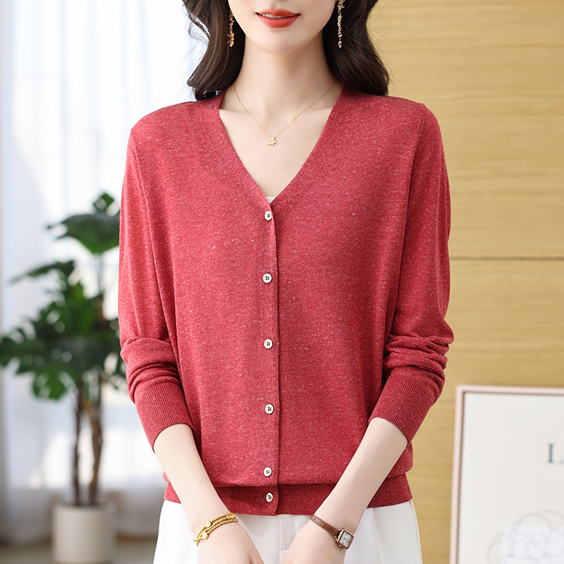 Spring and Summer New Style Mulberry Silk Linen Red V-Neck Knitted Cardigan for Women, Thin Long-Sleeved Sun Protection Outerwear Slimming Top
