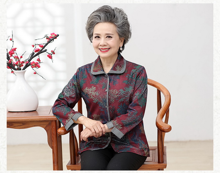 Áo bà mẹ trung niên áo dài tay bà ngoại mùa xuân và áo mùa thu 60-70 tuổi áo ngắn mỏng mẫu thời trang áo sơ mi nữ tuổi 50
