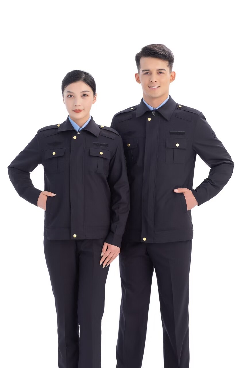 国威标志服装厂