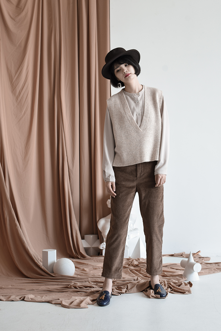 Tự nhiên và màu xanh | Áo cổ chữ V đan rộng áo khoác len cardigan