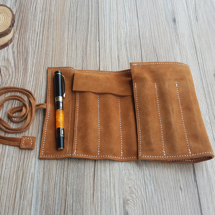 儿童绘画作品如何定制笔帘？聊聊美术兴趣班专属纪念品的创意设计趋势！