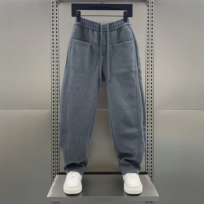 Kangshi Yishu Trendy Brand Autumn and Winter New American Retro Scimitar Casual Pants Men's Loose Straight-Leg Fleece-Lined Sports Sweatpants Kangshi Yishu Trendy Brand Autumn and Winter New American Retro Scimitar Casual Pants Men's Loose Straight-Leg Fleece-Lined Sports Sweatpants