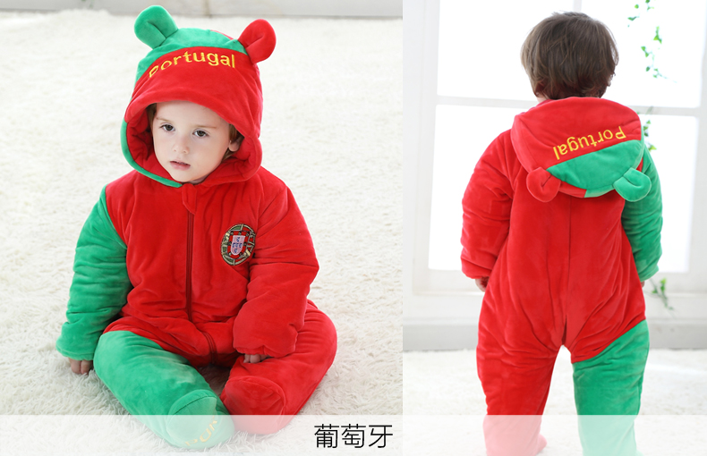 Quần áo cho bé mùa đông 3 tháng 1-2 tuổi bé trai và bé gái dày jumpsuit jumpsuit cotton thoi trang tre em
