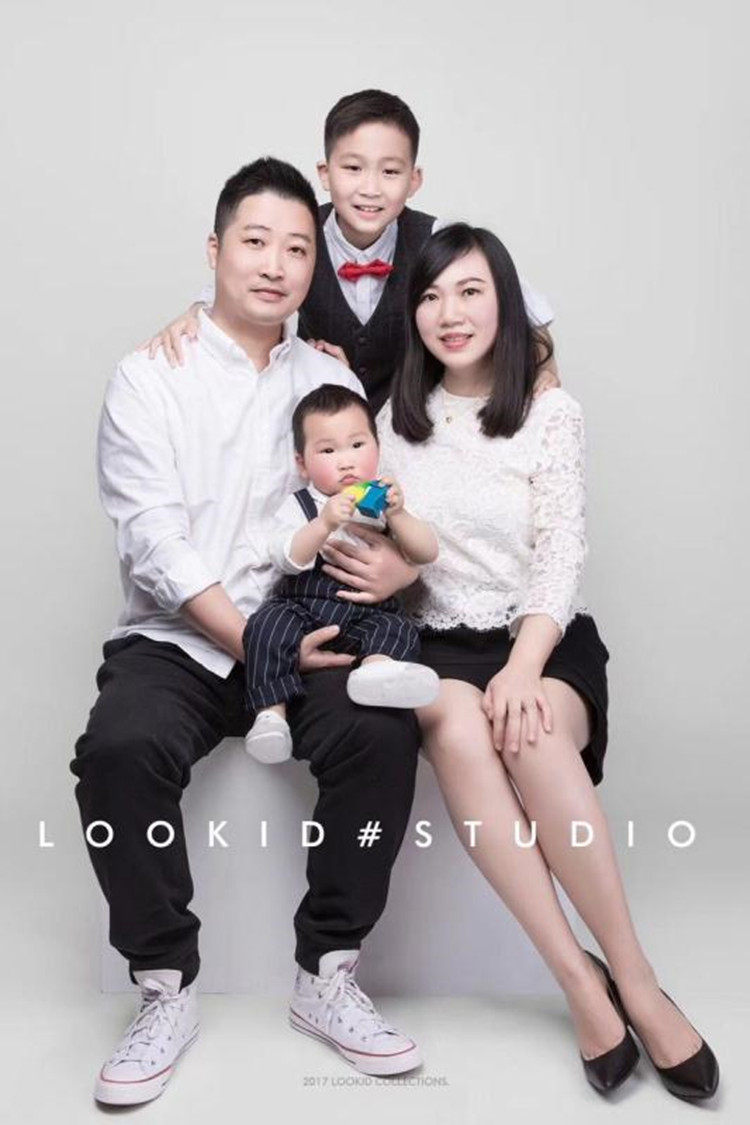 Photography geometry props cube shooting photo cuboid children photography wooden pier white platform props