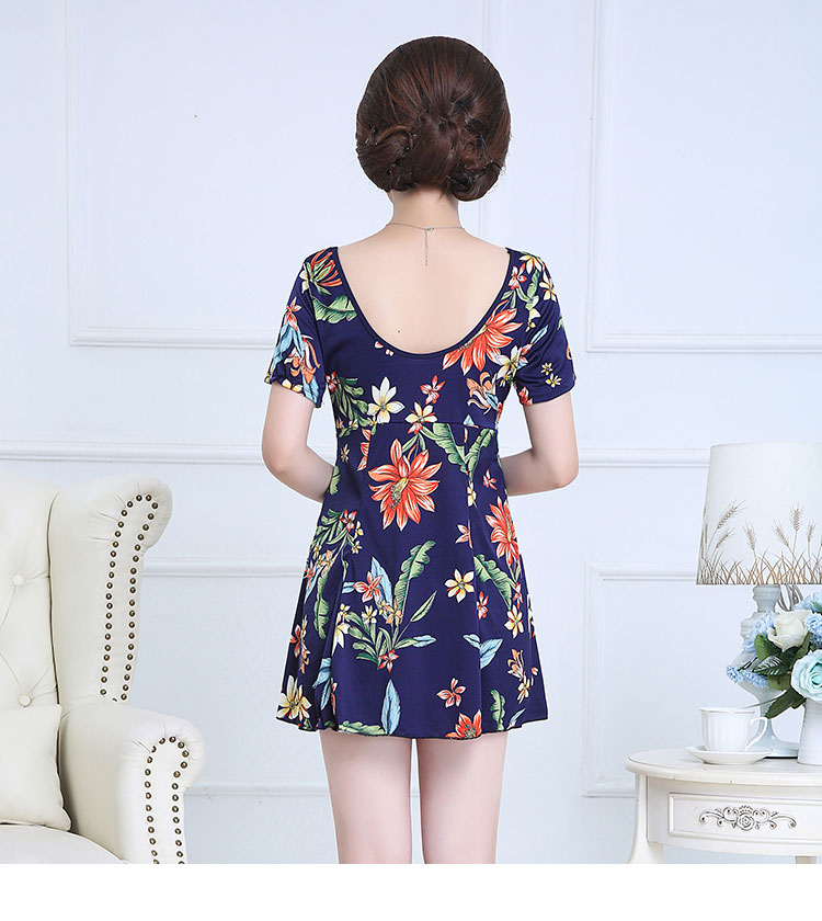 Trung niên mẹ áo tắm nữ bao phủ bụng là mỏng kích thước lớn 200 kg chia bảo thủ bìa thịt bơi lỏng cũ áo tắm Số hàng hiển th