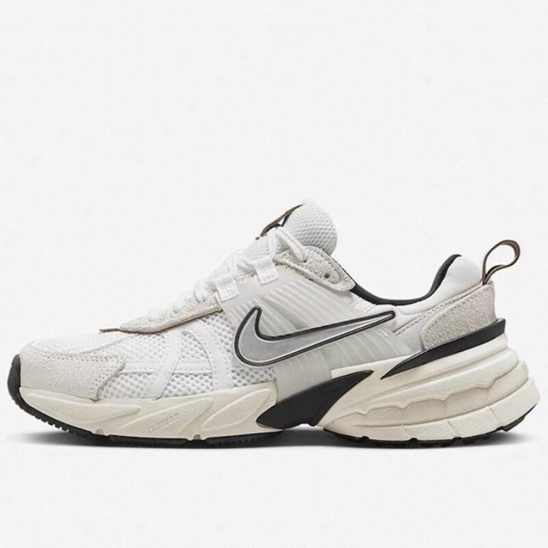Nike/耐克官方正品V2K Run男女跑步运动耐磨时尚老爹鞋FN6703-100