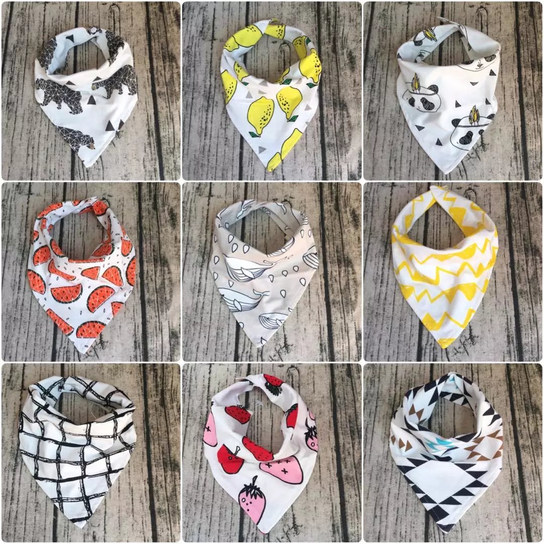 ins bursting baby triangular towel baby pure cotton surrounding pocket dark hood bifacial spit towel