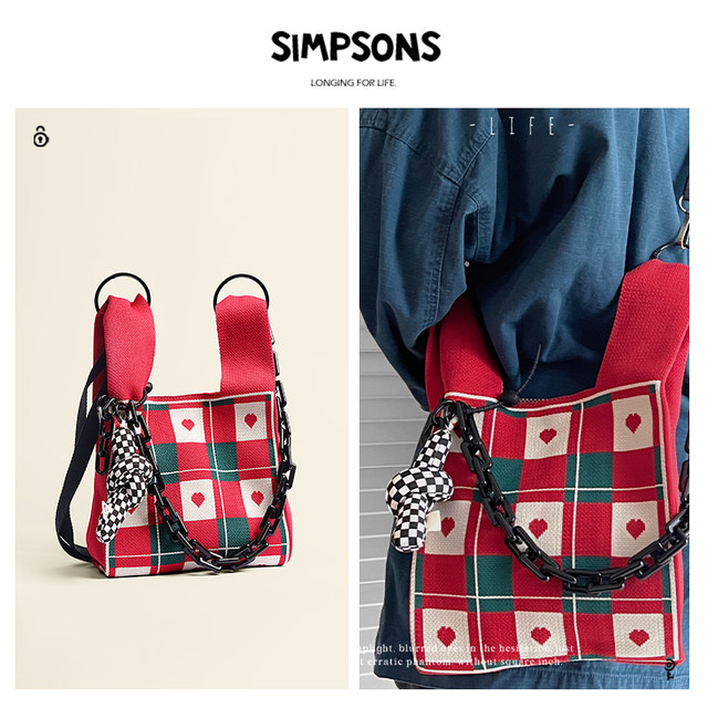 simpsons ຕົ້ນສະບັບ crossbody saddle bag niche shoulder bag ຂອງແມ່ຍິງ knitted high-end contrast ສີແບບສ້າງສັນແລະ versatile