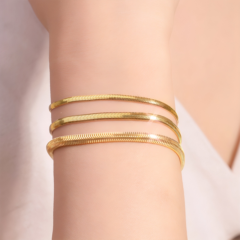 Leins Italian-Style 18K Gold Soft Snake Bone Bracelet Flat Chain Gold White Gold Plain Gold High-End Simple Fashion Unisex Leins Italian-Style 18K Gold Soft Snake Bone Bracelet Flat Chain Gold White Gold Plain Gold High-End Simple Fashion Unisex