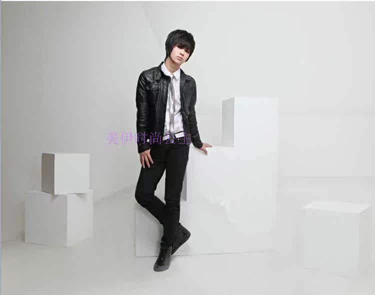 Perruque cheveux raides Court - Ref 2612943 Image 13