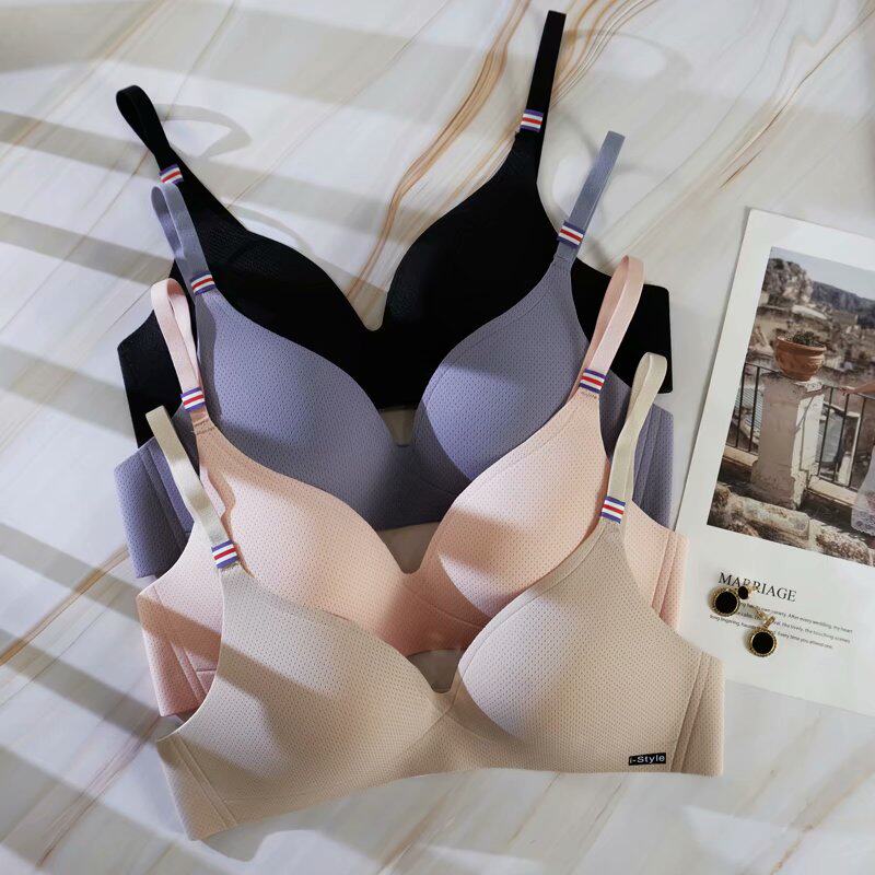 Selling bra I'm a serious bra to receive submilky, light-thin, no steel ring to gather for hours sexy and comfortable bra