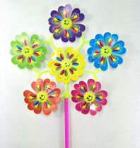 Six-wheel sequin windmill colorful plastic color traditional small windmill square park stall hot childrens toys