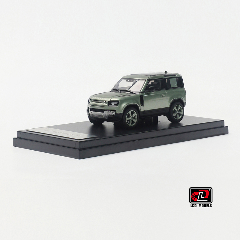 [Craftsmanship in Stock] Lcd 1:64 Land Rover Defender 90 Green Alloy Car Model with Openable Front Hood