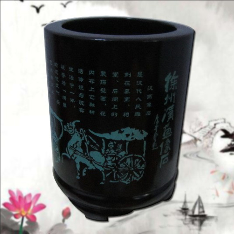 Xuzhou special gift Nanmu car and horse travel large pen holder black solid wood pen holder for the teacher