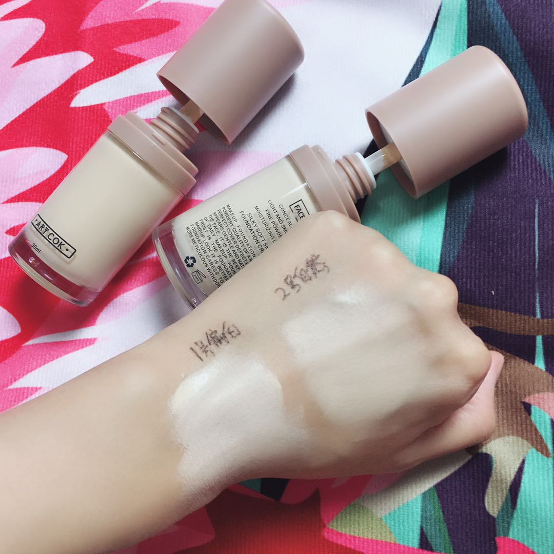 Sun Jiahui khuyên dùng kem nền dạng lỏng Artcok lâu trôi và dễ tẩy trang kem nền - Nền tảng chất lỏng / Stick Foundation kem nền kiềm dầu