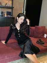 Vis gold bubble sleeve black velvet dress women 2021 autumn winter waist elegant temperament small black dress dress