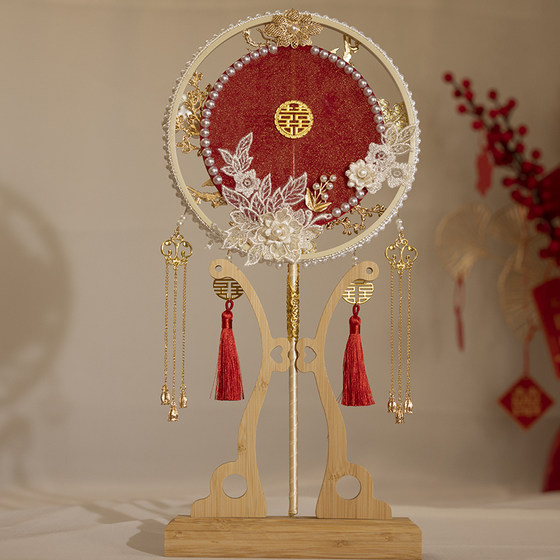 The bride's group fan gets married, new Chinese wedding fan, handmade diy material package, Xiuhe fan finished product, as a gift for the newlyweds