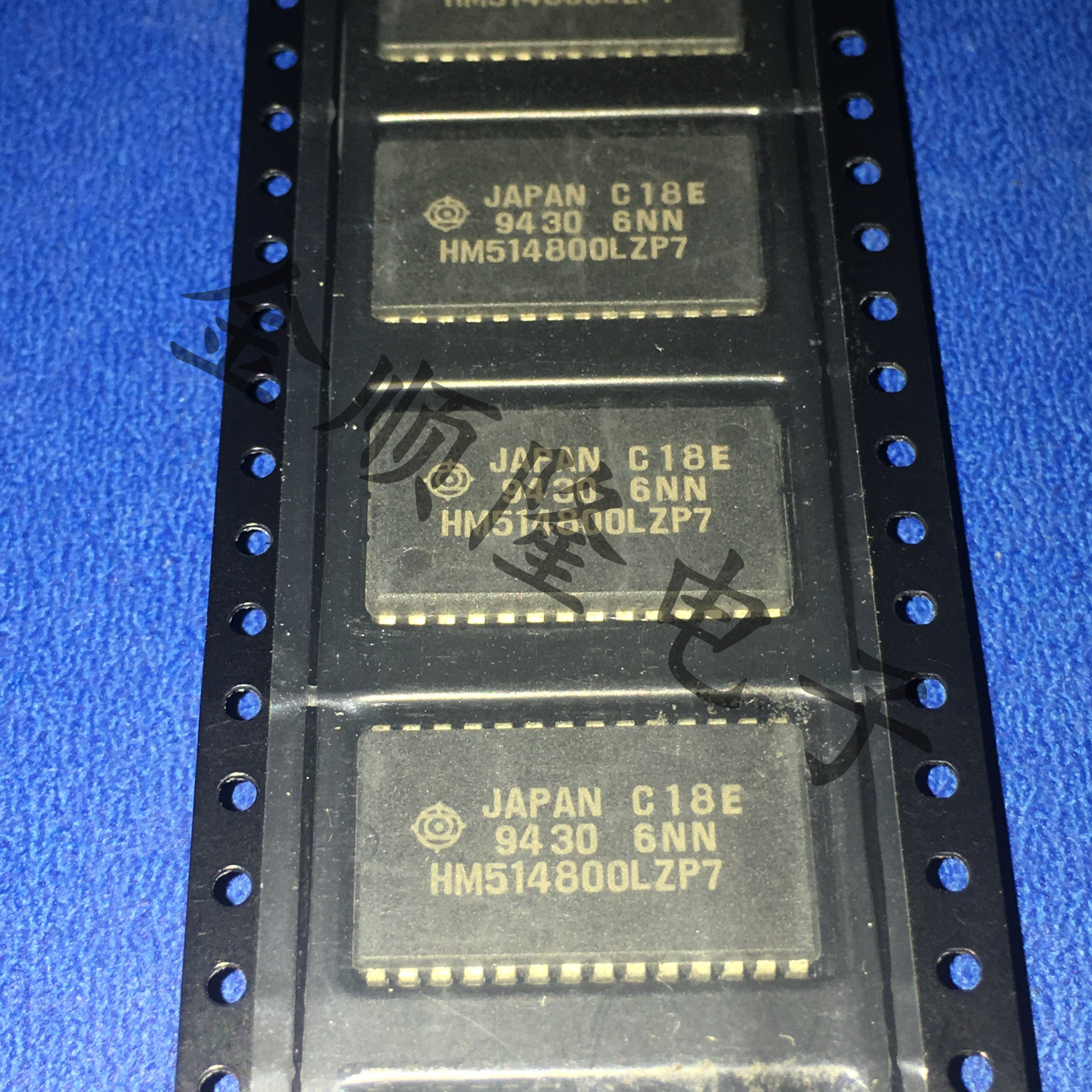 HM514800LZP7 Brand New Original 500K x 8-Bit DRAM SOJ Memory IC