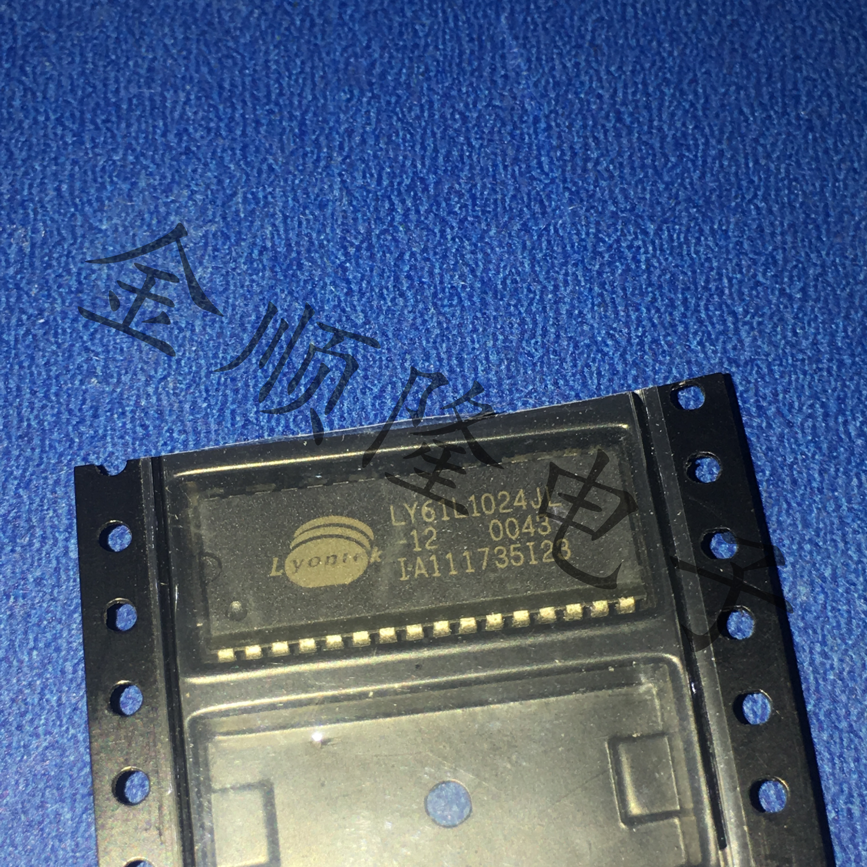 LY61L1024JL-12 LY61L1024JL-12 128K X-8 X-8 speed CMOS SRAM processor patch SOJ