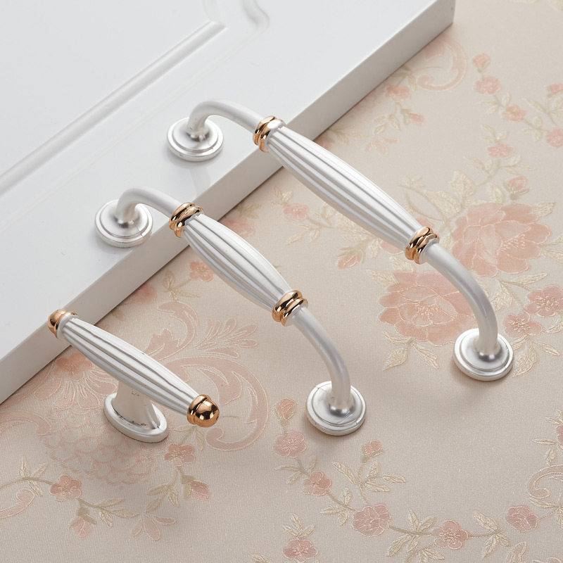 ˼����ŷʽ����SMJ8824