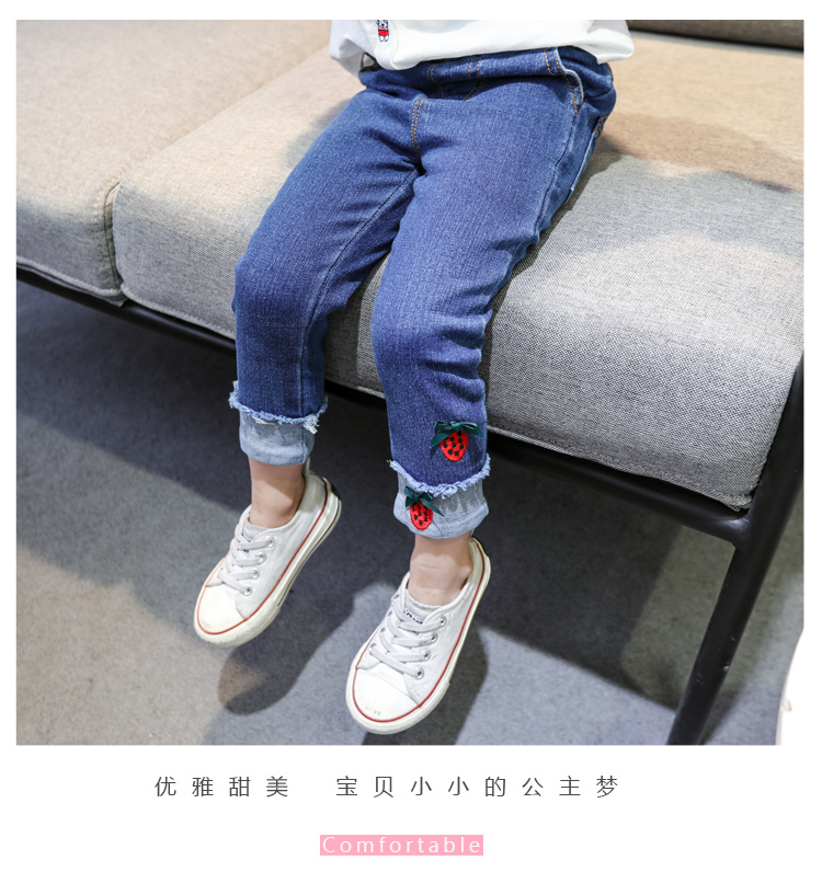 Mùa thu đông em bé cộng với quần jean nhung dày 1-3 tuổi 5 bé gái ngoại quần ống loe quần thun trẻ em quần áo cho bé gái