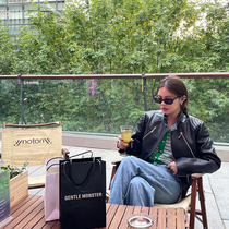 WXLSTUDIO 9 26 10:00 Dont drown in the crowd to wear this locomotive fur coat