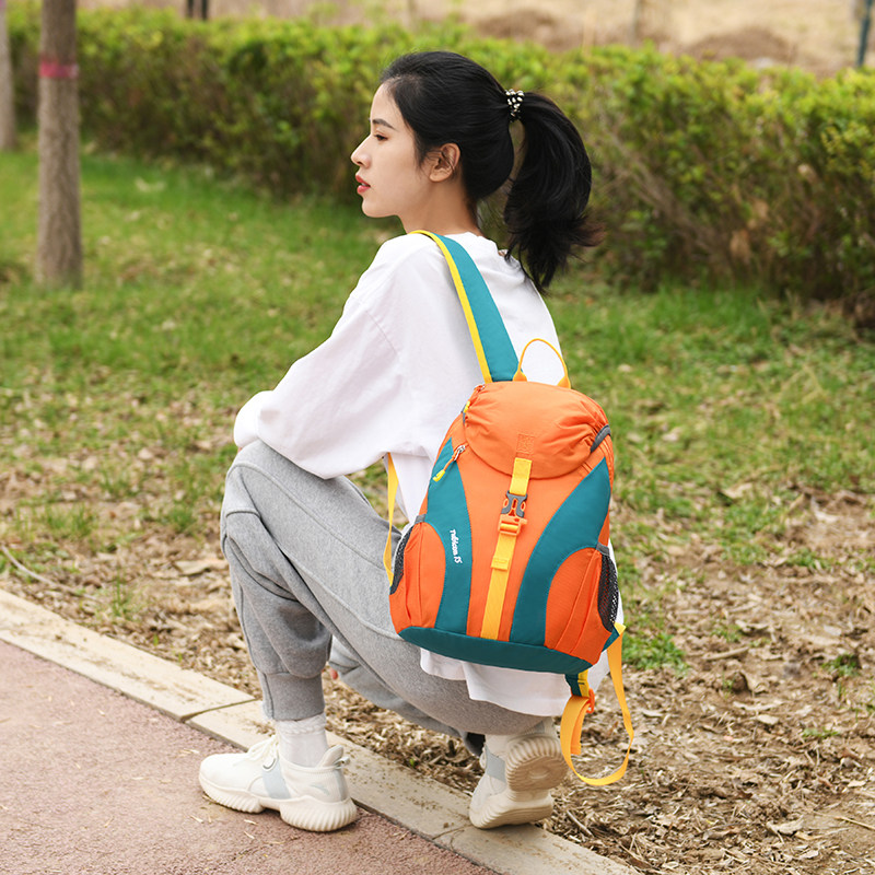D8225 Large Outdoor Sports Travel Mountaineering Bag Backpack Women Color Matching Leisure Travel Backpack Women Lightweight