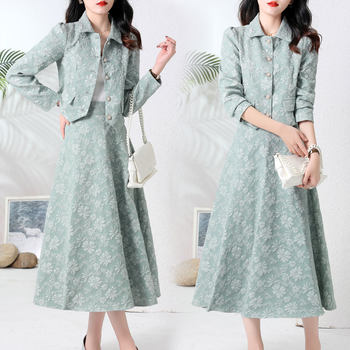Spring wear a complete set of women's 2023 early spring and autumn new women's small suit suit skirt temperament jacquard dress