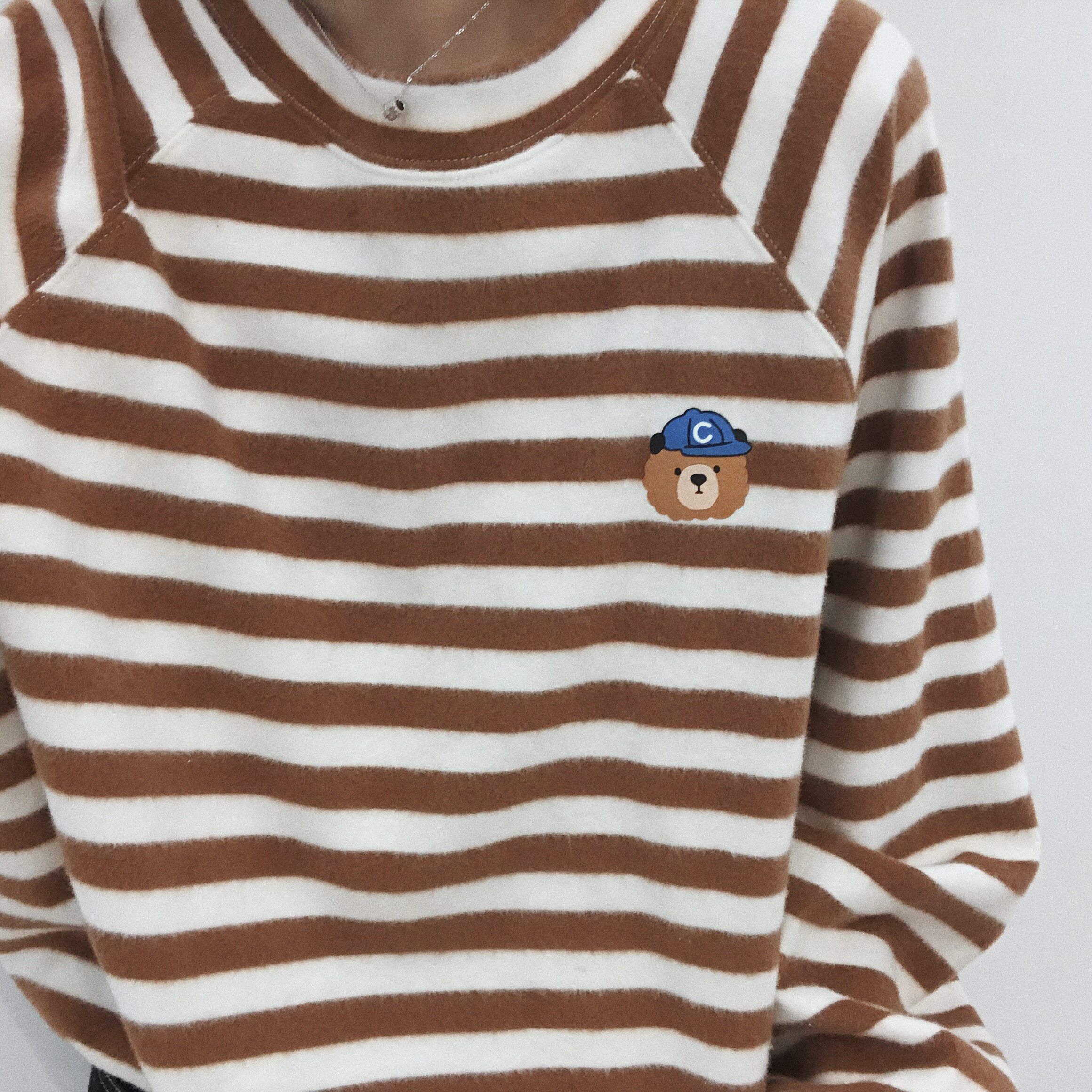 Great Meng Winter New Pinstripe Control Must Take Down Cute Little Bear Stripe Brush Fur Loose Texture T-shirt Blouse