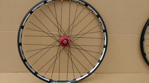 Roues de vélo - Ref 2374848 Image 3