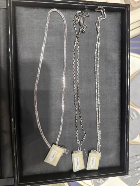 Chow tai fook platinum pt950men necklace: luxurious texture, new
