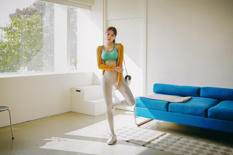 2018 mùa xuân và mùa thu mới của Hàn Quốc thời trang mỏng giảm béo cotton hoang dã dài tay trùm đầu áo khoác ngắn áo len cardigan phụ nữ áo khoác nữ cao cấp