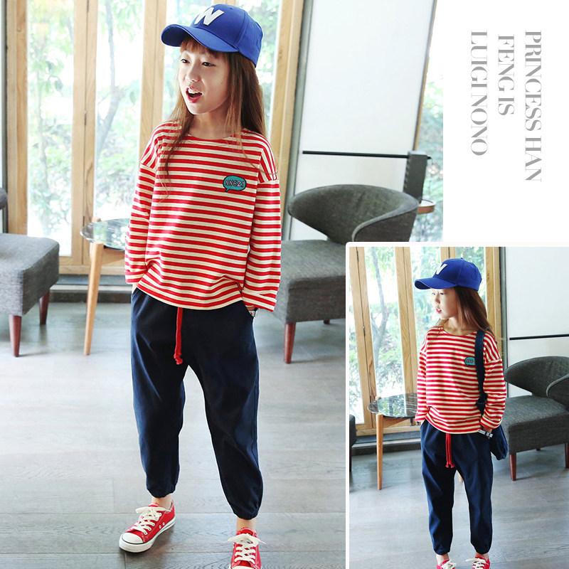 Girls' bottoming shirt spring and autumn 2022 new children's round neck striped loose long-sleeved middle and big children's T-shirt foreign style top