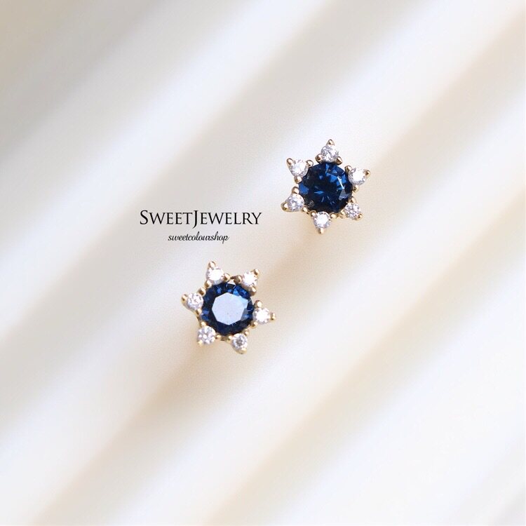 Italian Retro Ear Nail Blue Tip Crystal White Crystal Gentle And Temperament Silver Gold Plated 14K Gold Gift-Taobao