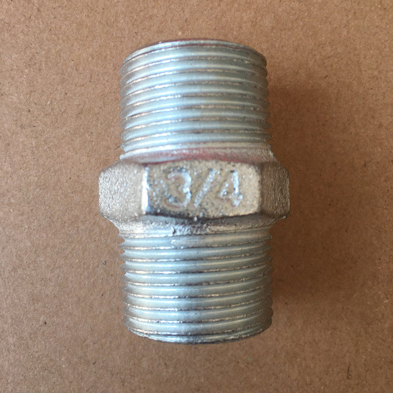 Galvanized direct hexagonal inner joint water pipe joint Ma steel galvanized outer wire to wire gas pipe fittings plumbing 4 points