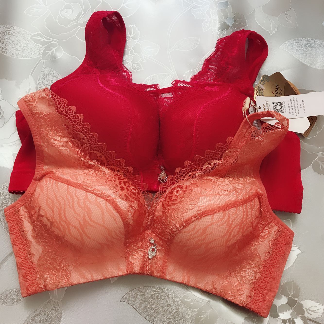Thương hiệu không có vòng thép chất lượng cao áo ngực Có thể điều chỉnh đồ lót gợi cảm Nhiều loại áo ngực hỗn hợp giá thấp áo ngực cho bé bú