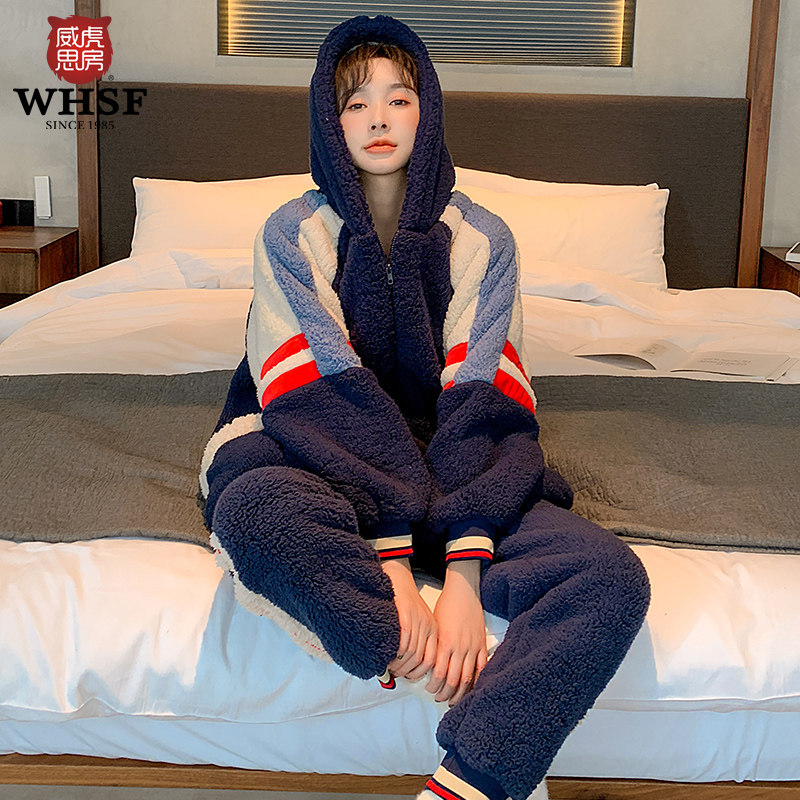 Coral fleece pajamas women's autumn and winter padded college uniform flannel can be worn outside zipper hooded household clothing suit