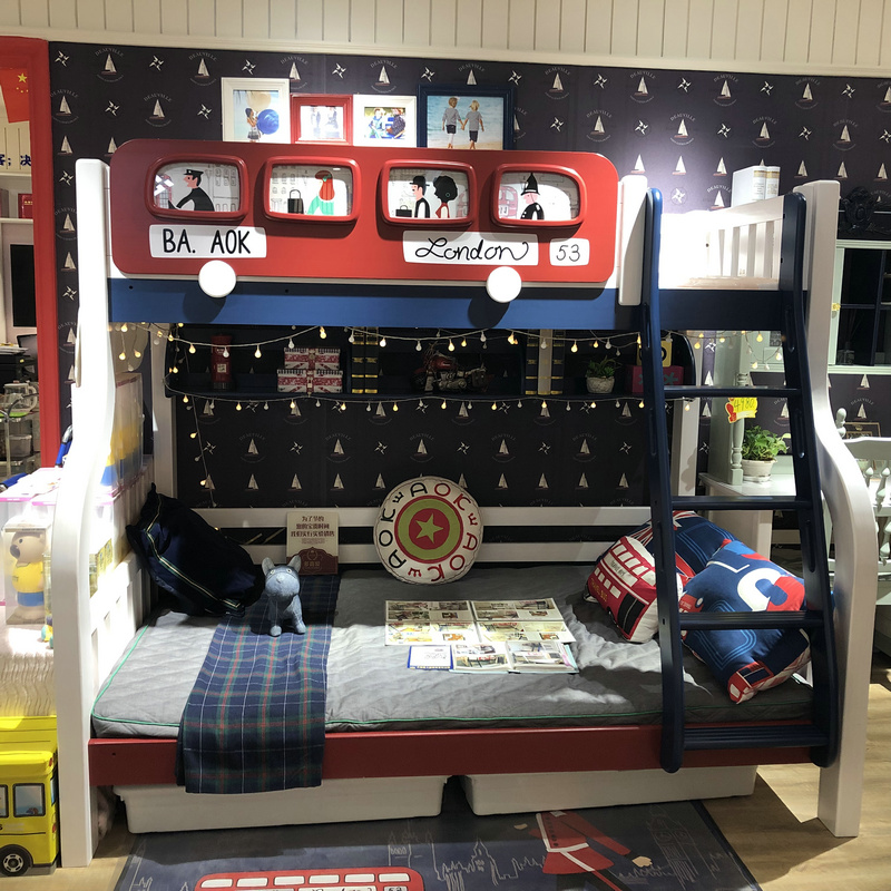 Multi-love bus high and low bed 1 35 m up and down two mattresses