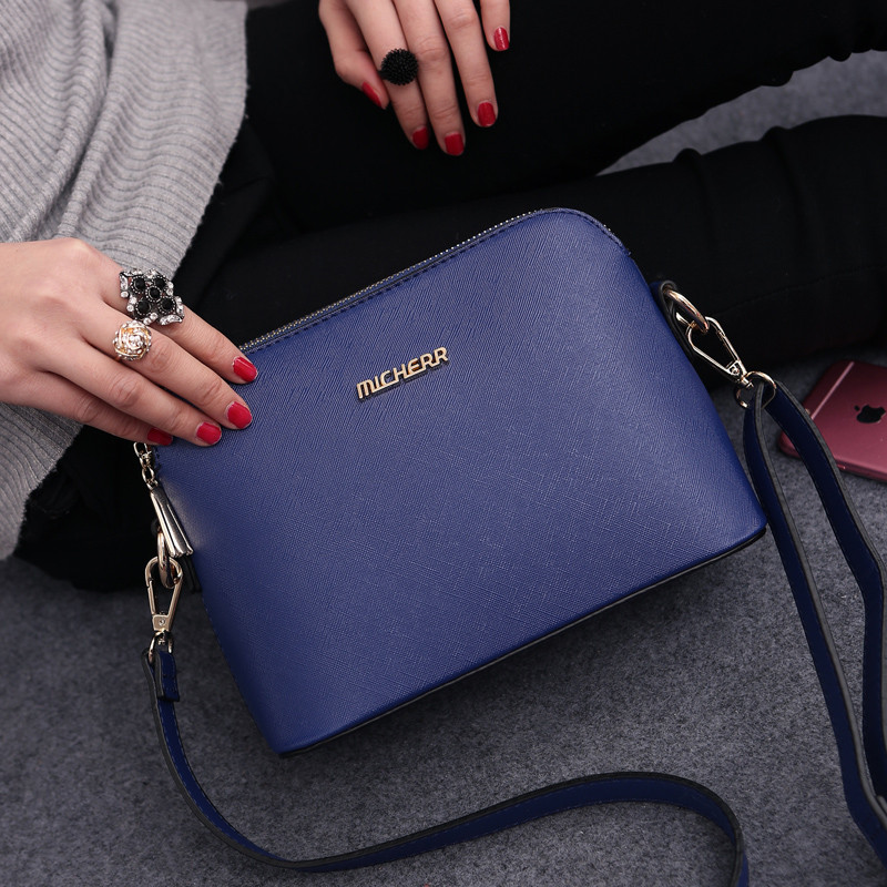 Autumn and winter small bag ladies 2019 new wave Korean fashion shoulder bag wild messenger bag shell bag simple