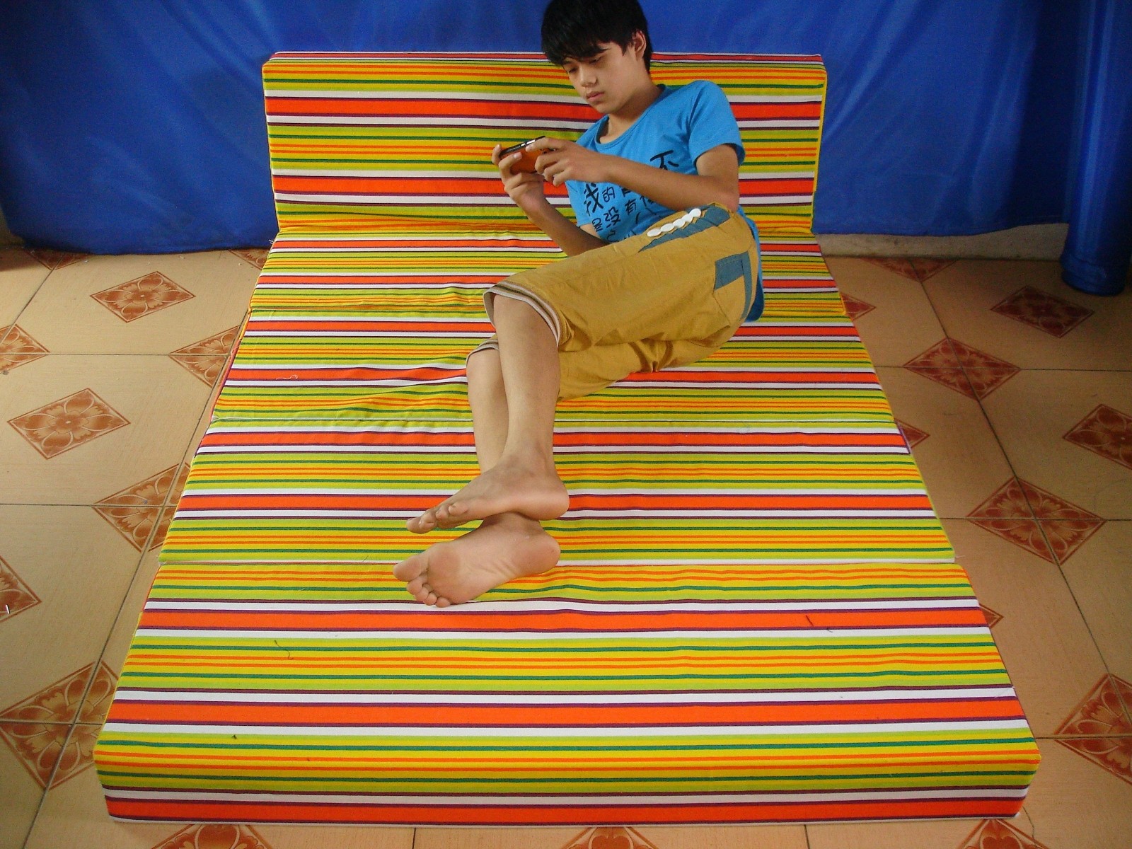 Tùy chỉnh mới bọt mật độ cao gấp năm lần nệm mà không có bộ xương sofa giường sàn mat đệm cửa sổ - Nệm nệm nhỏ